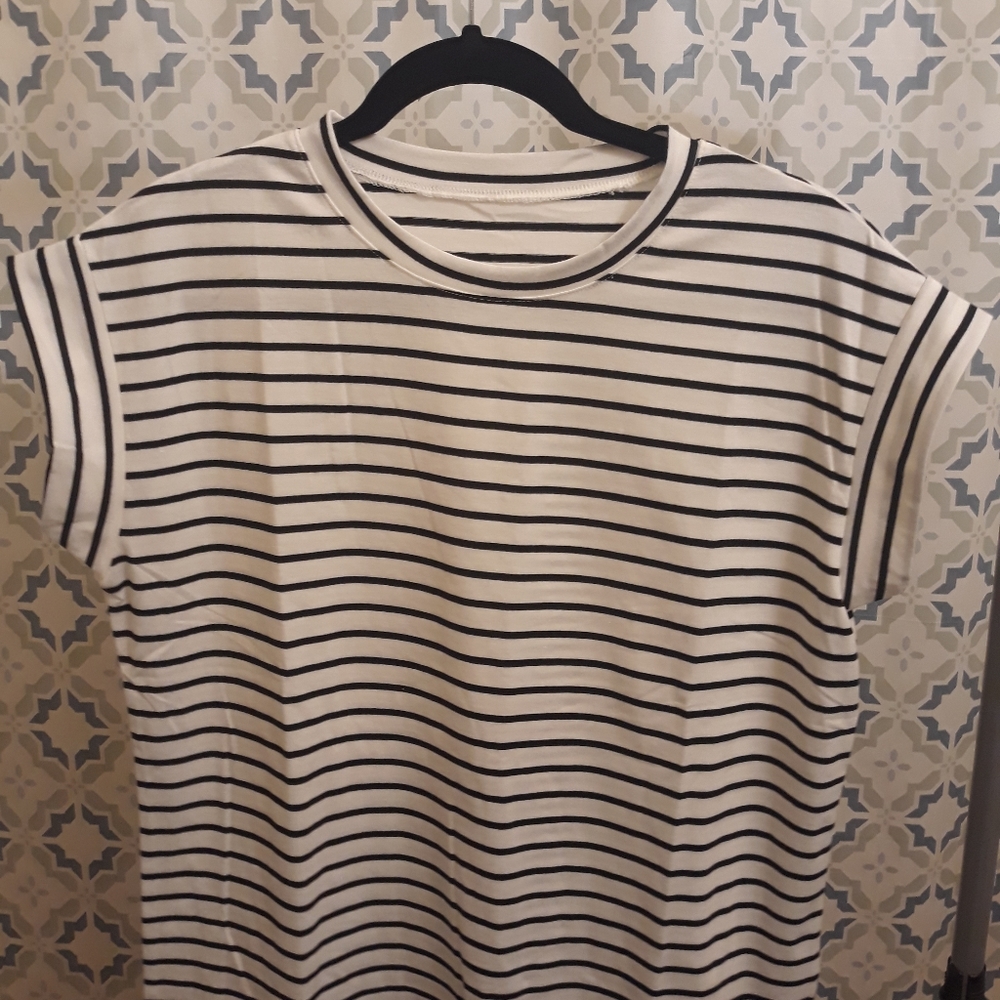 NEW STRIPED ROLLED CAP SLEEVE ROUND NECK T SHIRT